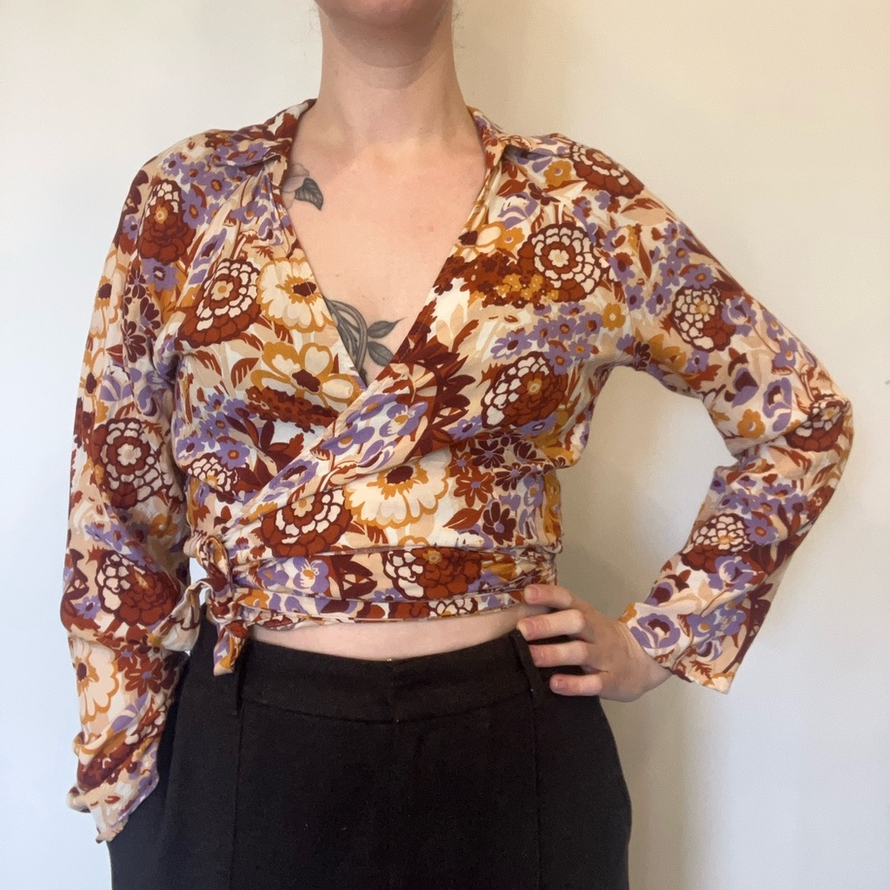 Stradivarius Multicolor Floral Wrap Blouse in size large